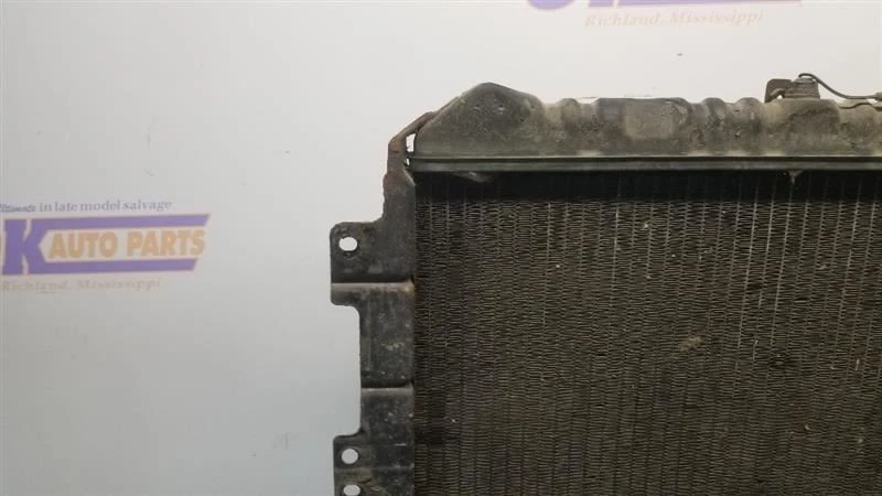 83 MAZDA RX-7 FB MT RADIATOR ASSEMBLY Foto 3 de 4