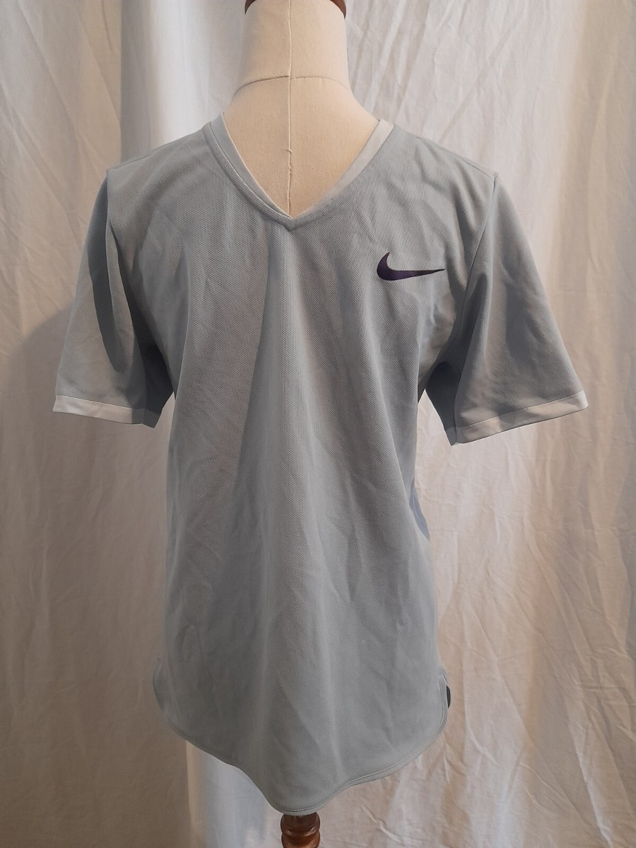 Nike フェデラーVネック Tシャツ グレー Nike Roger Federer Grey