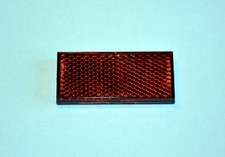 Mini Reflektor Rückstrahler rot Katzenauge selbstklebend Anhänger recht eckig