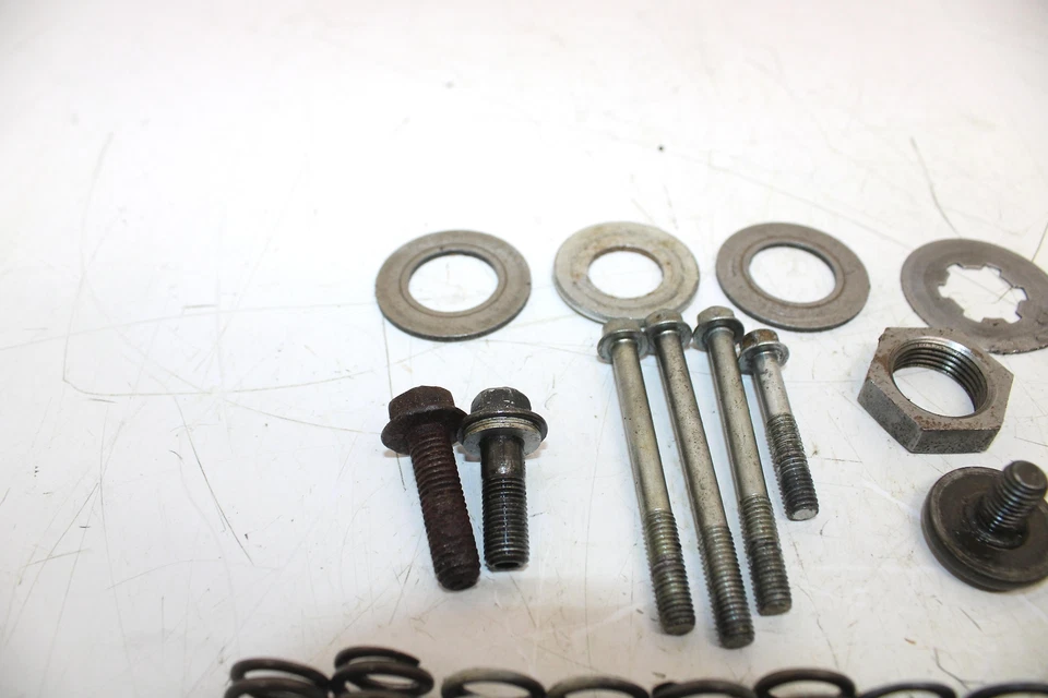 Juego de pernos y resortes Suzuki Dr250S 1990 Foto 2 de 4