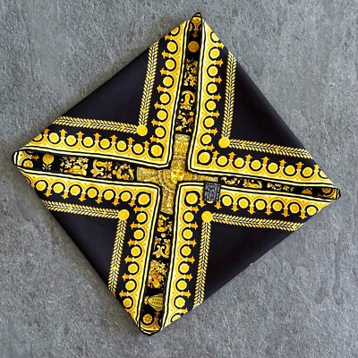 GIANNI VERSACE 雨傘 スカーフ柄 刻印ボタン 極美品 GIANNI VERSACE 傘 総柄 金ボタン ベルサーチ 昭和