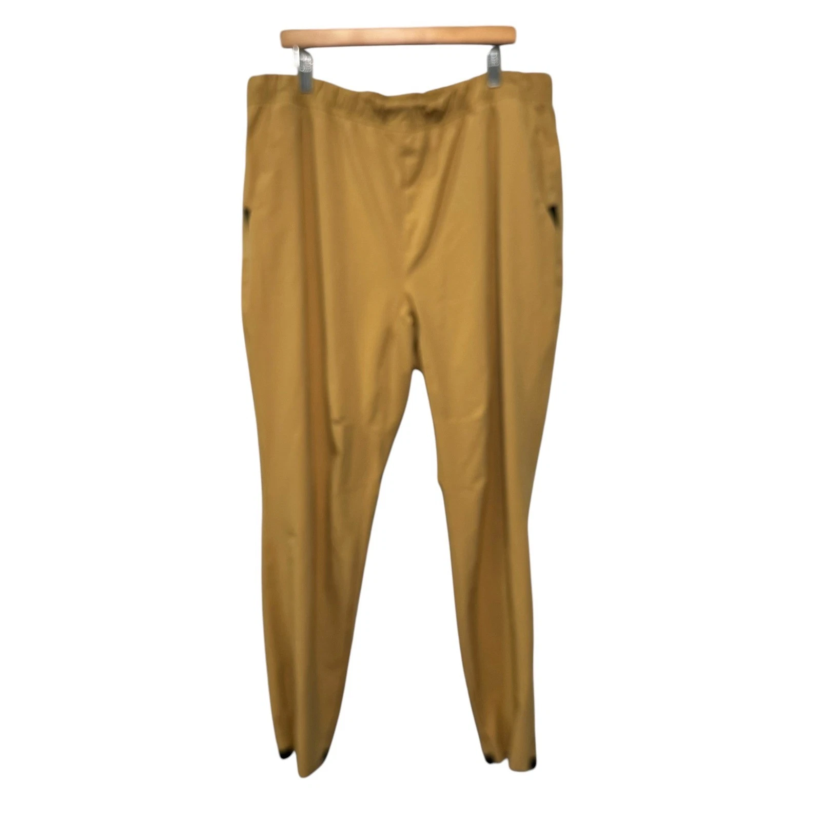 Adidas Aeroready Mens 2XL Mustard Yellow Tan Athletic Tapered Jogger Pants