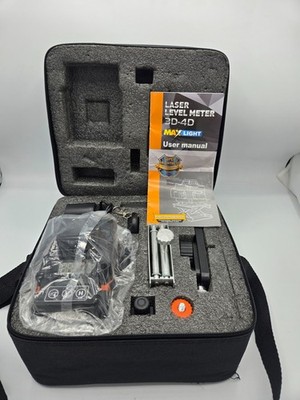 Max Light 3D-4D Laser Level Meter Black with User Manual, Tripod & Carrying Case