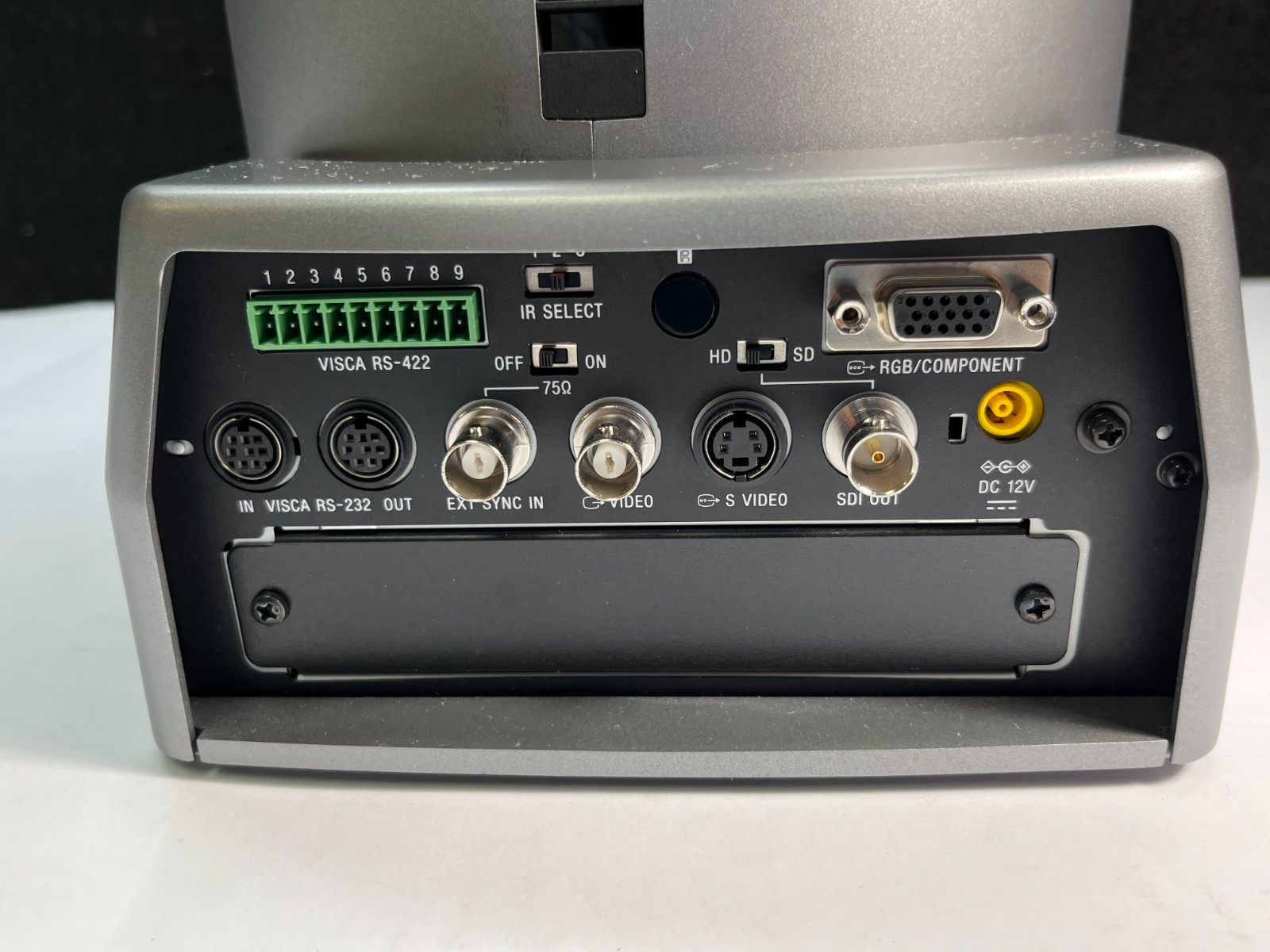 SONY BRC-H900 1/2" HD 3CMOS REMOTE PTZ CAMERA