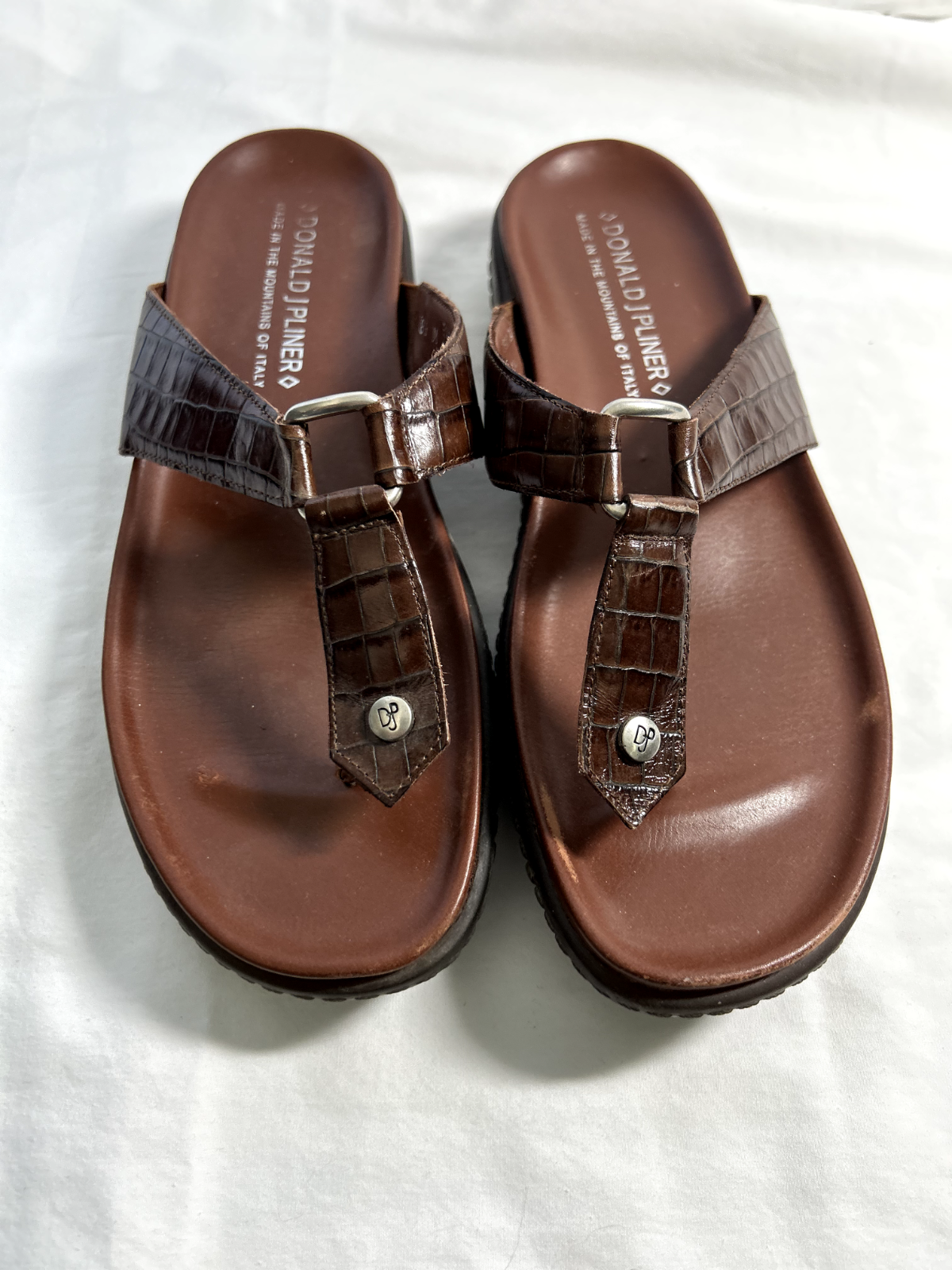 Donald Pliner Womens Size 8.5M Brown Leather Fanta Embossed Sandals