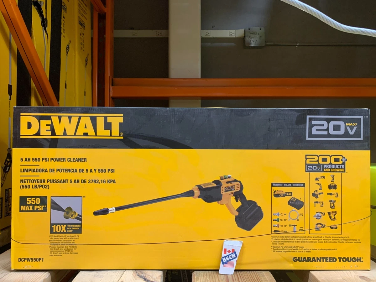 DeWalt DCPW550P1 20V MAX* 550 PSI Cordless Power Cleaner Kit