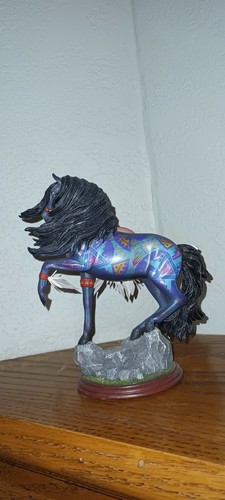 Hawthorne Village "WIND WALKER" Spirit of the Painted Pony Feathers - Picture 4 of 6