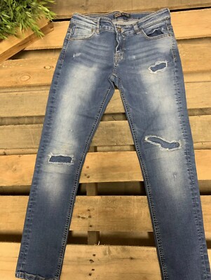 Zara Basic Z1975 Woman s Denim Distrassed Mid Rise Cropped Jeans Sz 8