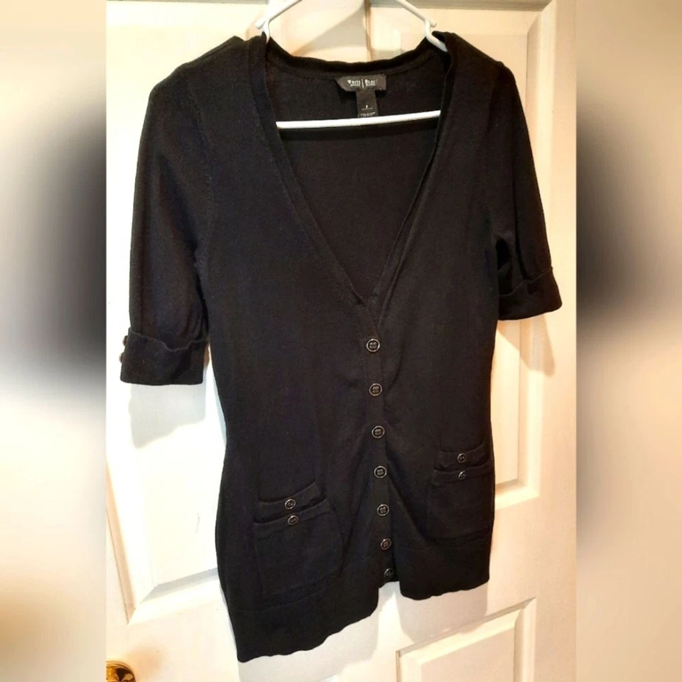 Suéter Pequeño Negro Mujer Casa Blanca Mercado Negro Cárdigan Clásico Negocios Foto 3 de 4