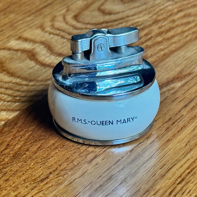 RMS Queen Mary Souvenir Lighter / Rolstar / Cunard Line