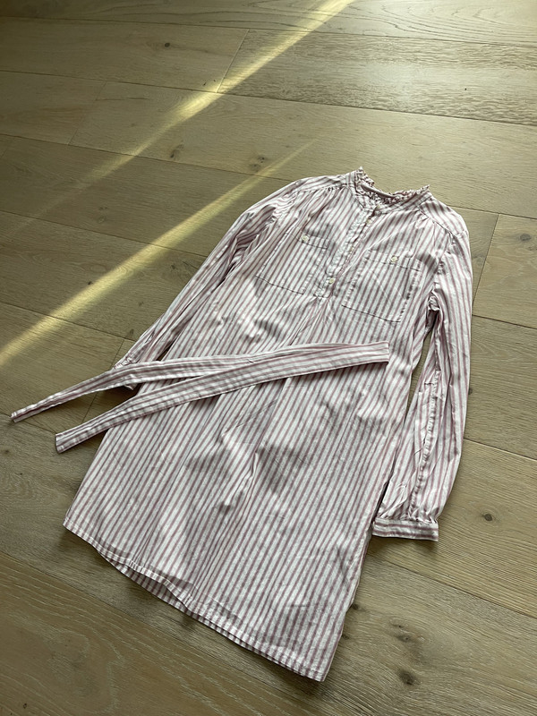 Excellent condition 12y old Bonpoint Stripe dress with belt! Stunning!