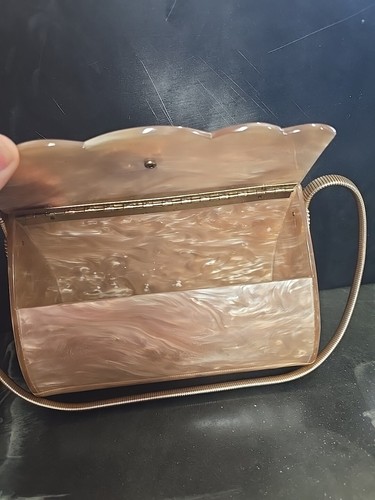 Vintage Lucite Brown Tan Marbled Faceted Purse Handbag Gold Tone Chain Handle - Picture 3 of 5