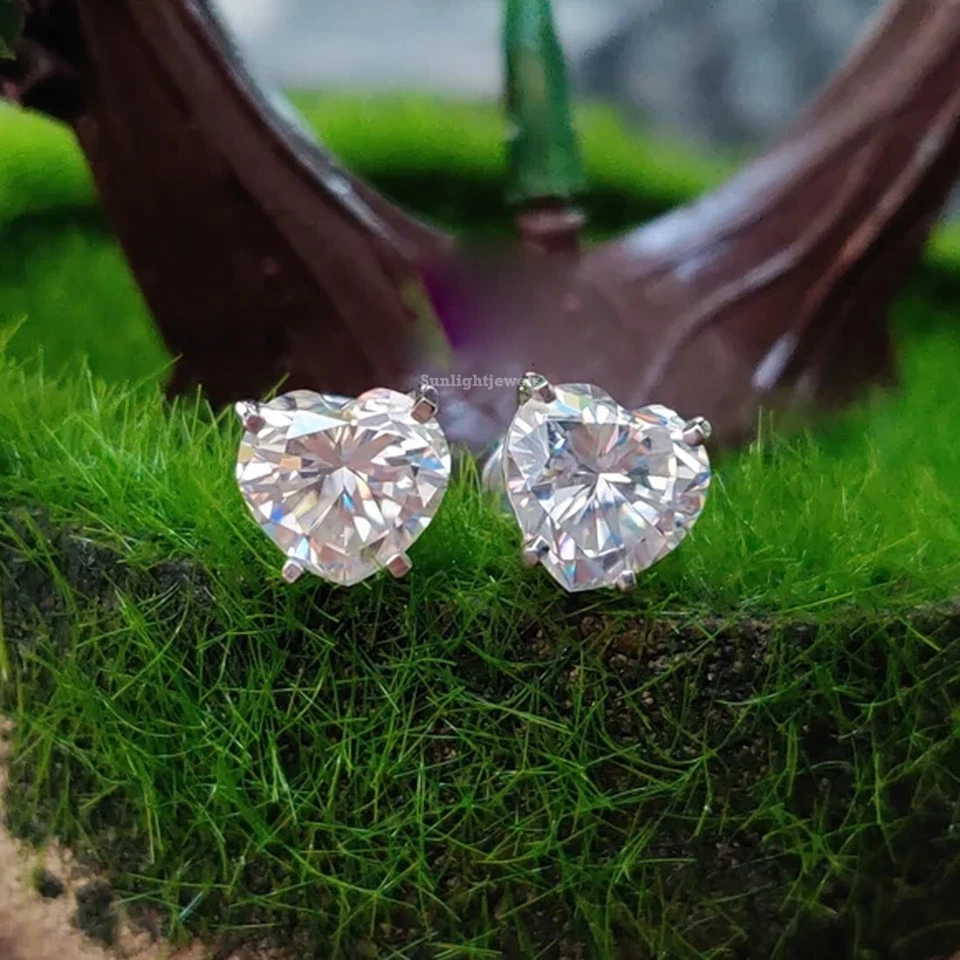 Tachuelas solitarias de diamantes blancos tratados con certificación de 2 quilates de plata 925 gran brillo Foto 2 de 4