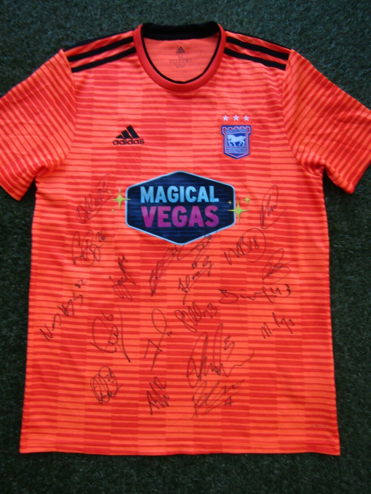 Long-awaited Ipswich Town Shirt Hand Signed by Autograph - Squad 19 2022 Alternative dealer 2021