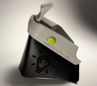 Fits FESTOOL KAPEX KS60/KSC60 dust scoop, 3D printed, one handed installation.