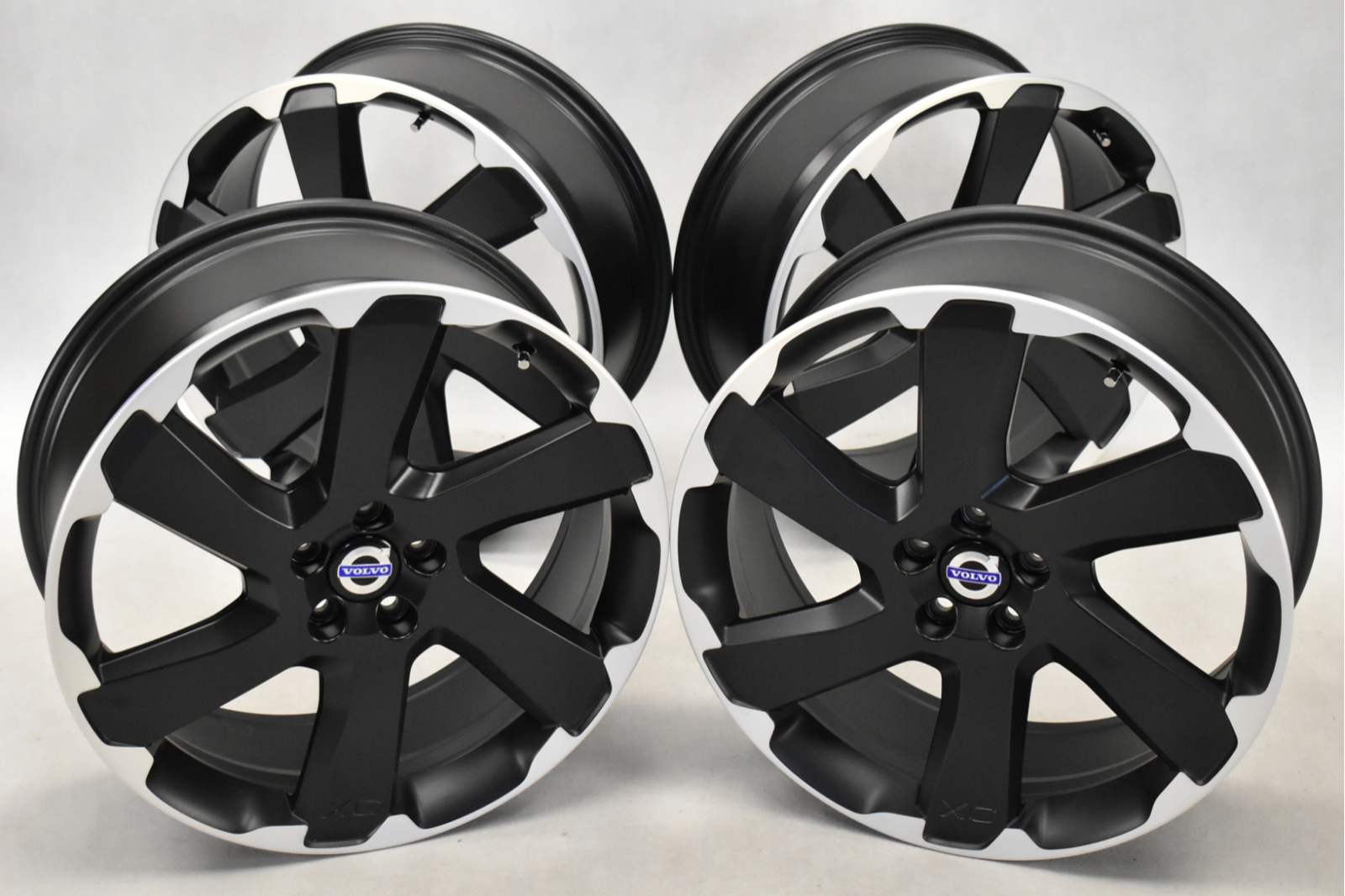 Alloy Wheels Volvo XC60 XC40 V60 S60 8x20 ET55 31316131 for sale 