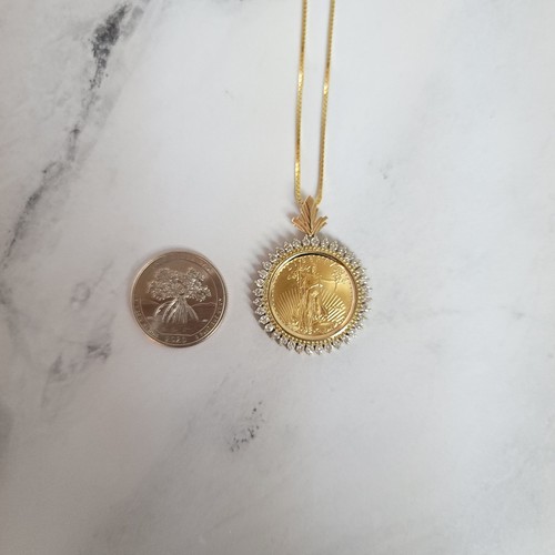 Medallón de oro fino Dama Libertad 1/4 OZ con colgante de halo de diamantes - Imagen 4 de 4