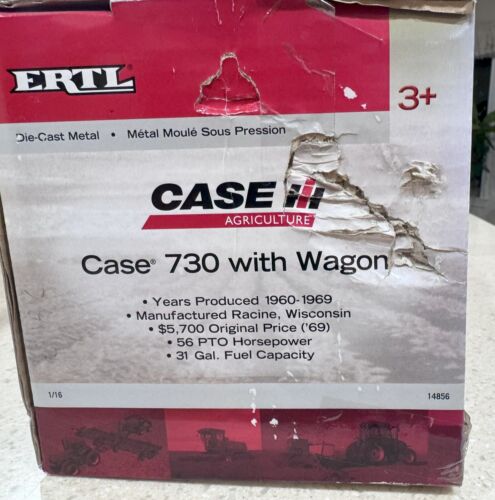 Case 730 with Wagon 1/16th - Picture 4 of 5