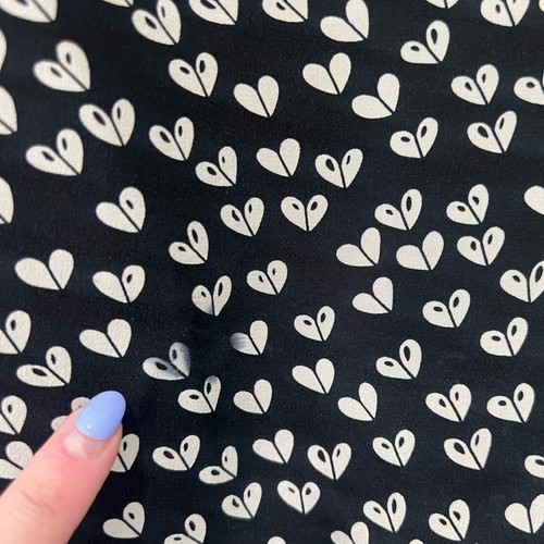Maeve Anthropologie Herz schwarz weiß Halbarm Reißverschluss Mitte hinten Bluse Größe S - Bild 9 von 15