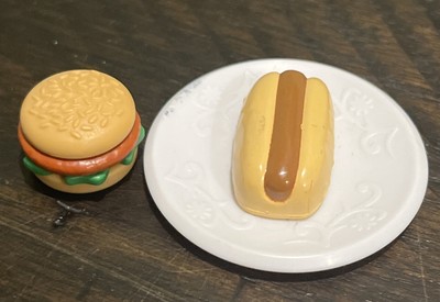Barbie Doll Kitchen Food Hamburger & Hot Dog Bun Sandwich Plate