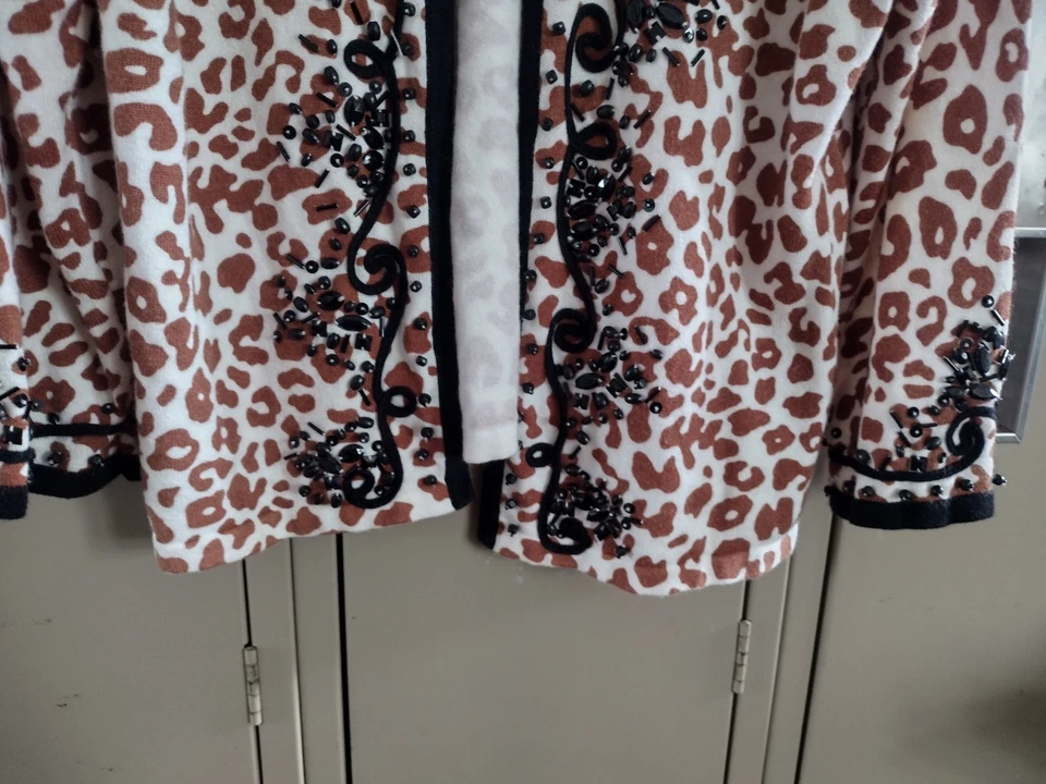 Cardigã feminino Design Options by Philip And Jane Gordon estampa animal tamanho pequeno - Imagem 4 de 4