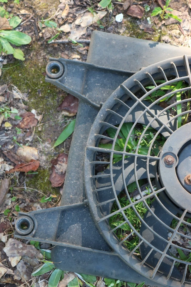 Conjunto de ventilador de refrigeración condensador Kia Rio 2003 2004 2005 OEM probado funciona Foto 3 de 4