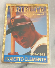 Roberto Clemente Promotional Tribute card gold border variation