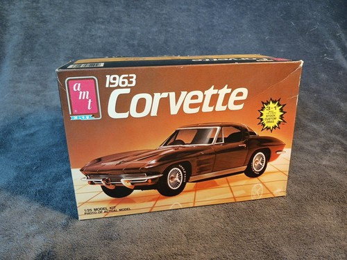 Amt Ertl 1963 Corvette 3in1 1/25 Scale Open Box SEALED PARTS Complete