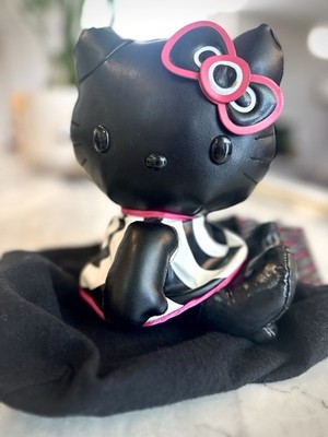 MAC Cosmetics x Hello Kitty 2008 Limited Edition Plush Doll