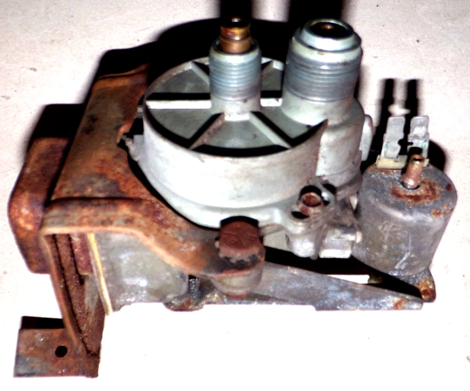 1982 Corvette Original  AC Cruise Control Transducer For Parts/Re-build - Image 3 of 4