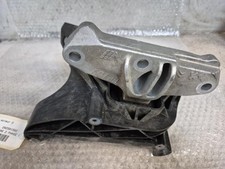 Support moteur Peugeot 3008