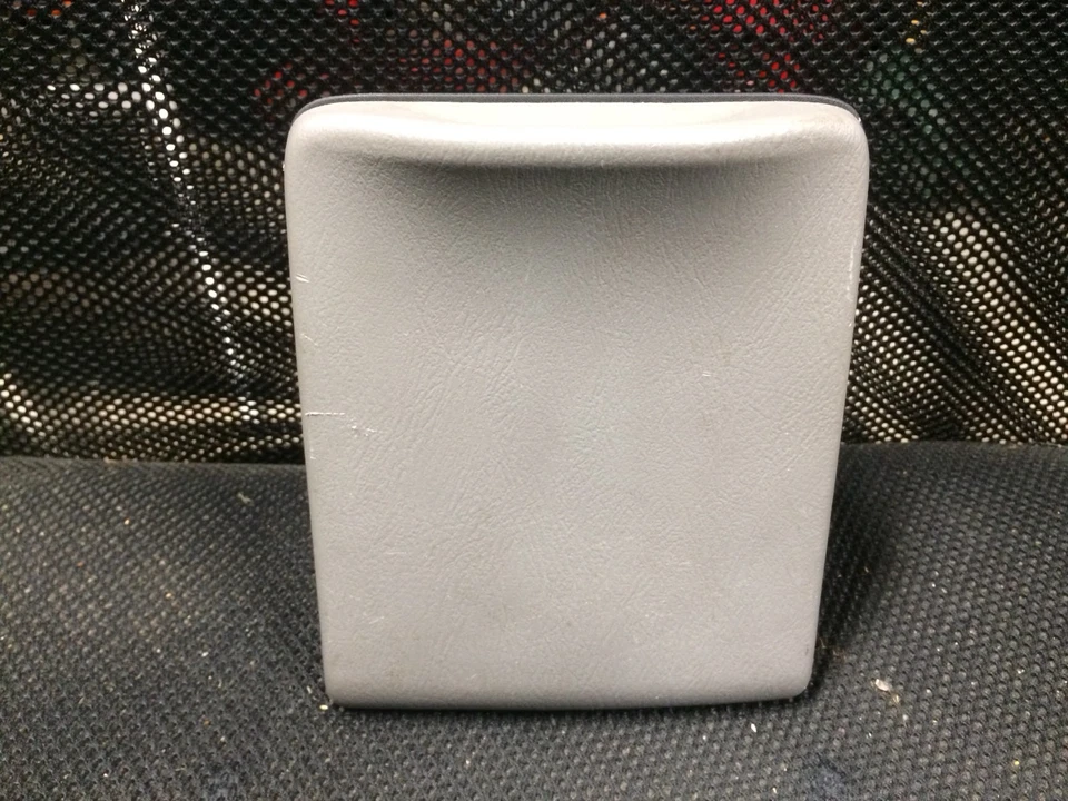 Portavasos trasero Subaru Forester 2003-2008 para consola central gris Foto 4 de 4