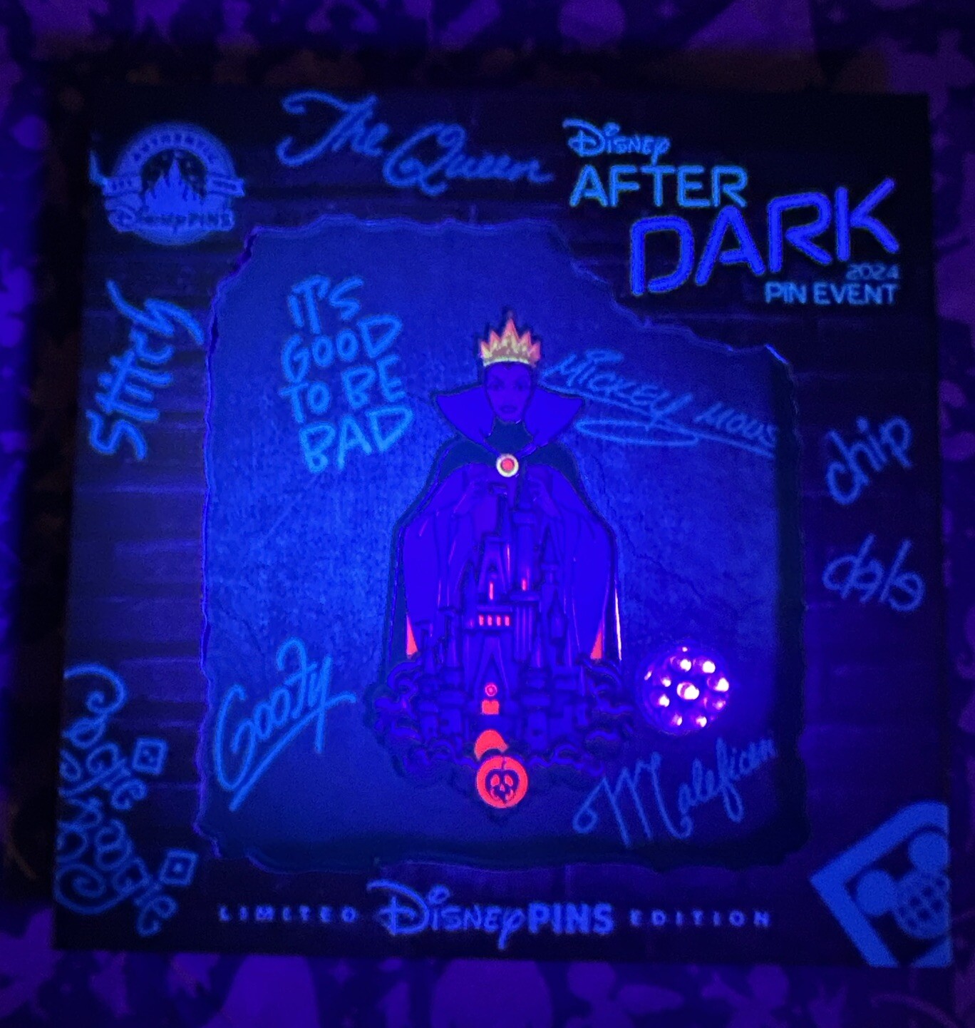 Disney After Dark Pin 2024 Villain Castle Takeover Pin LE 500: Evil Queen