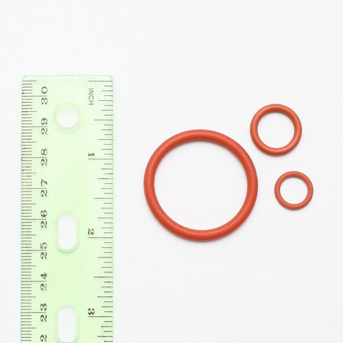 New Nikon Nikonos O-rings / rubber gaskets for SB-105 strobe. Red storage set - Picture 2 of 3