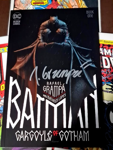 Batman Gargoyle of Gotham 1 Signed by Rafael Grampa with Coa