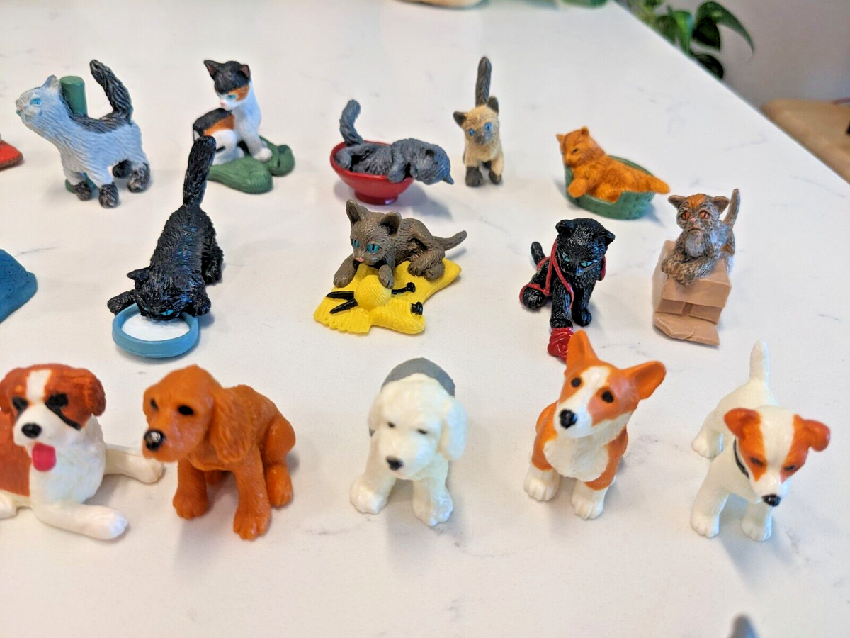 Vintage MEG In My Pocket Puppy Kitty Cat Dog Momma Baby Surprise