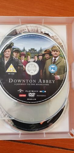 Downton Abbey Series 1-4 Including A Journey to the Highlands DVD 2013 7 Discs - Picture 3 of 5
