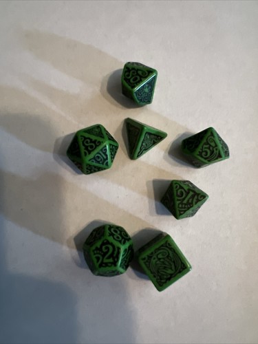 Q-Workshop Cthulhu Dice Outer Gods - Green w/Black - Picture 5 of 6