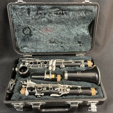 Yamaha YCL-20 Bb Clarinet With 4C Mouth Piece Hard Shell Case