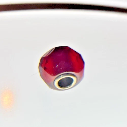 TROLLBEAD PLATA RASTRO PRISMA ROJO CUENTAS DE VIDRIO PLATA DE LEY 925 60186 Foto 4 de 4