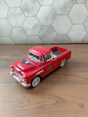 SAICO 1:24 Diecast 1955 Red CHEVROLET Pick-Up Truck DP8004 | FDNY | 1-lb 4-oz