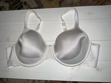 NWOT Playtex 18 Hour 42B Fittingly Fabulous Lift Underwire Bra S520 White