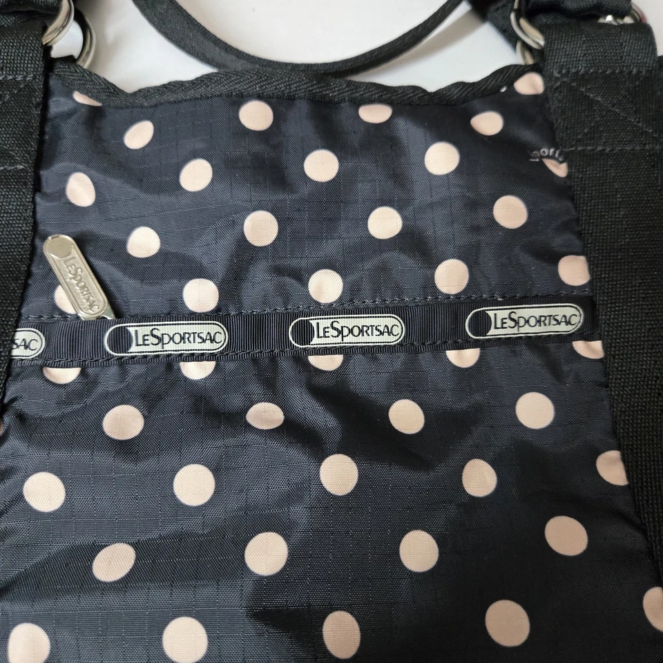 LeSpoRTSAC negro con lunares Foto 3 de 4