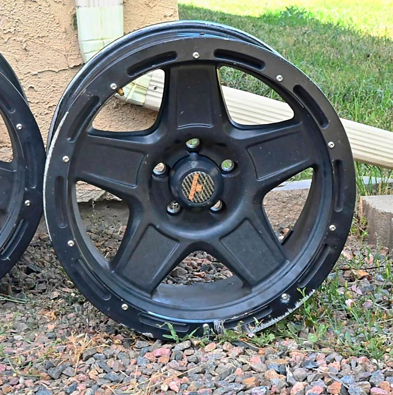 Rodas Level 8 ZX 17x9 5x114.3 -12 - Imagem 3 de 4