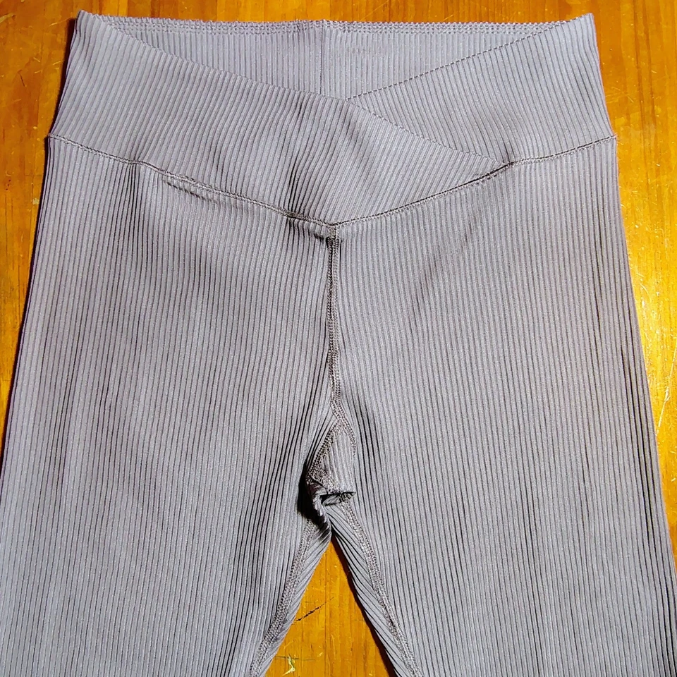 Aeropostale Womens Ribbed High Waist Casual Stretch Leggings Gray Size L - Image 2 of 4