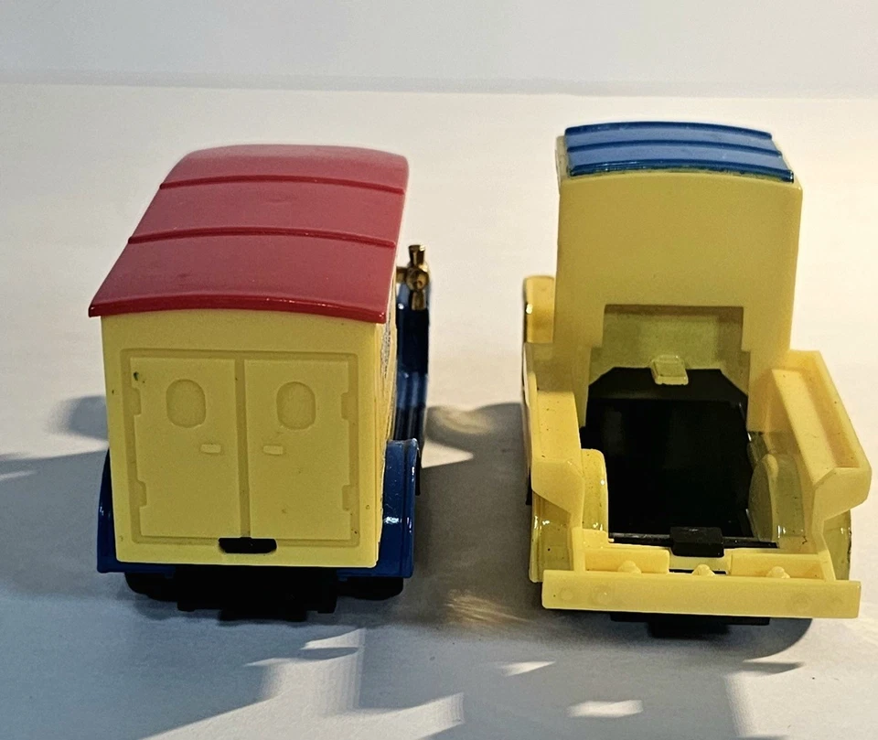 Camión de reparto vintage lote diecast Sunoco Gas & Oils y panadería Stroehmann's Foto 3 de 4