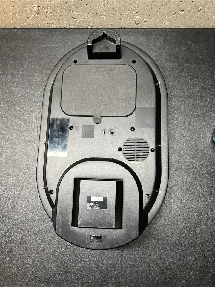 Seiko Melodies in Motion Wall Clock Vintage Model QXM329NR keeps excellent time - Image 4 of 4