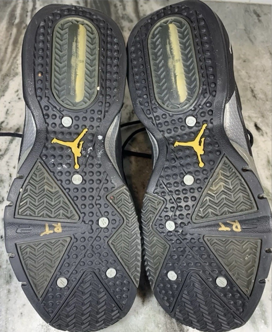 Size 11 - Air Jordan Jumpman Men’s Jeter Vital. Black Metallic Silver. See Pics