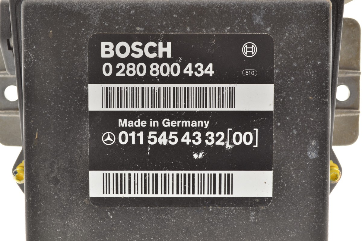 1990-1992 Mercedes 300CE 24V W124 M104 Engine Control Module ECU