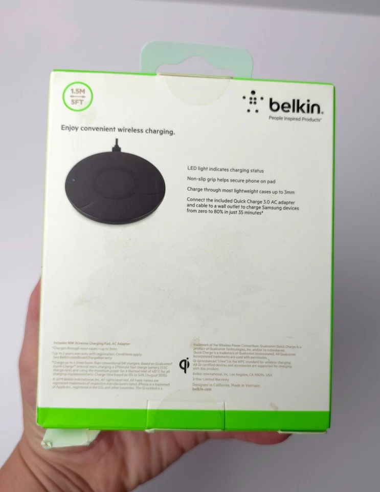 Almohadilla de carga inalámbrica Qi Belkin Boost Charge 10 vatios negra NUEVA EN CAJA Foto 2 de 4